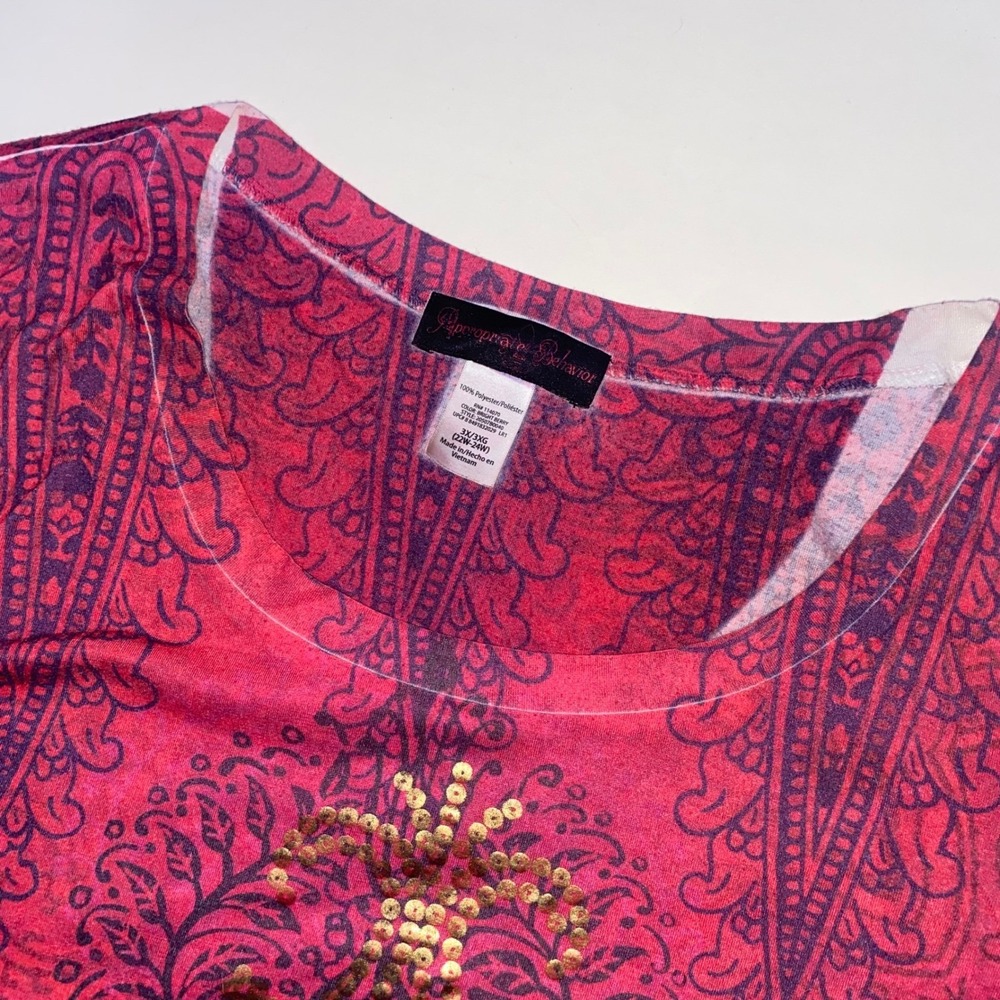 Appropriate Behavior Women's‎ Bright Berry Paisley Sequin Tunic Top 3X